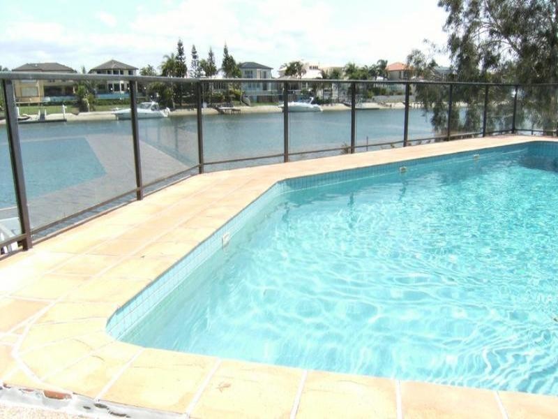 24 Charolais Crescent, Benowa QLD 4217