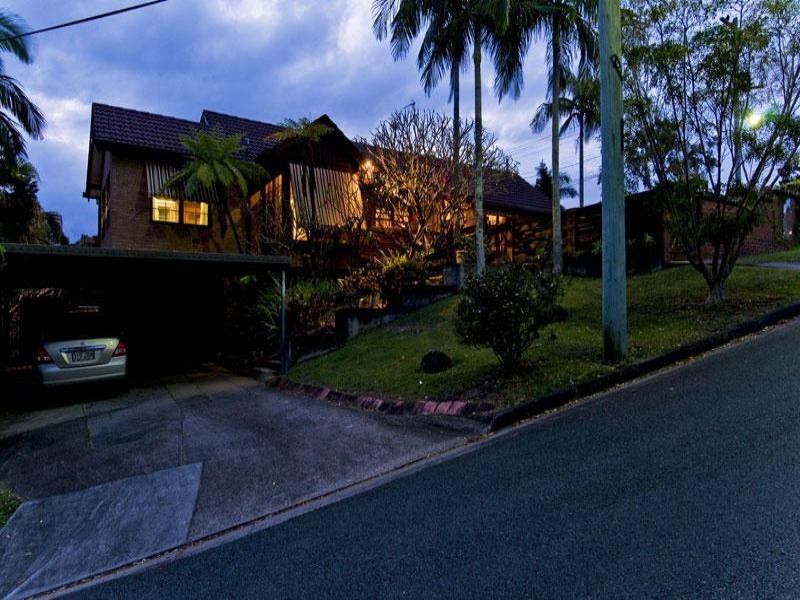 20 Innes Avenue, Molendinar QLD 4214
