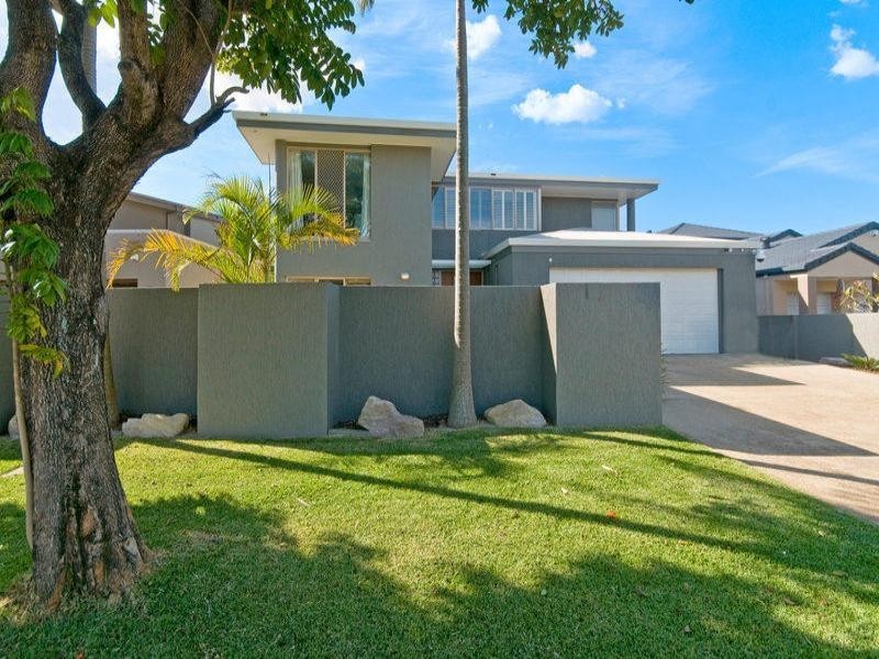 39 Blair Athol Crescent, Sorrento QLD 4217
