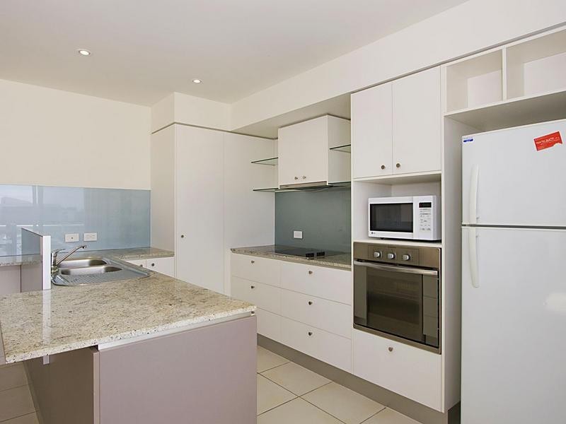 Varsity Lakes QLD 4227