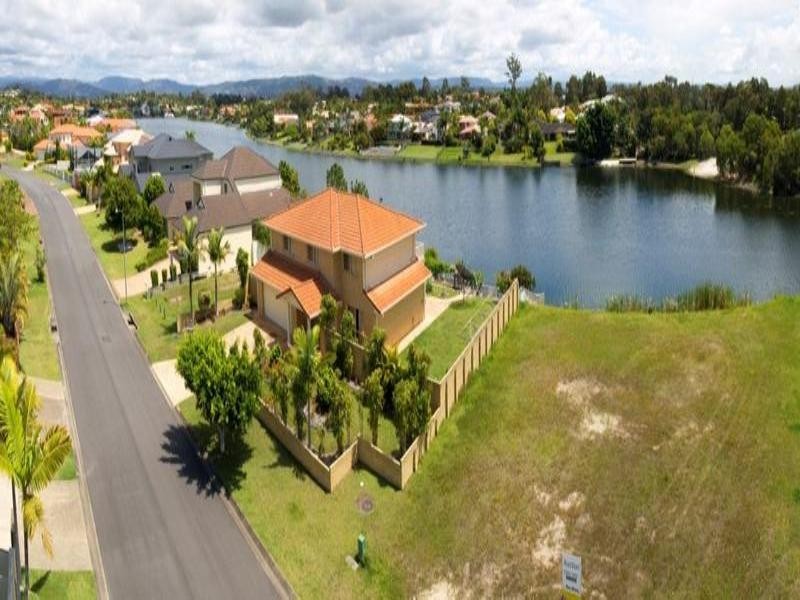Robina QLD 4226