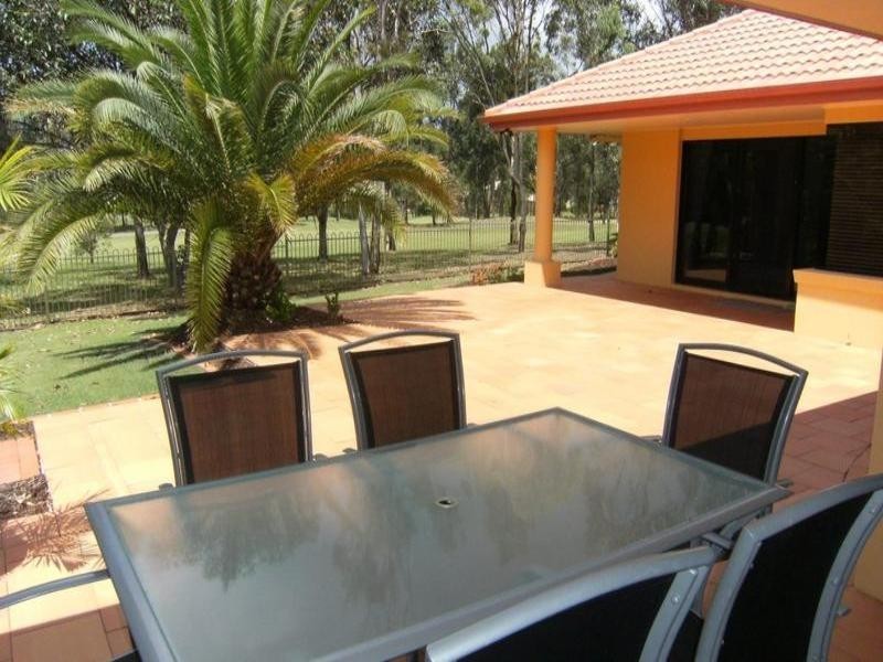 Arundel QLD 4214