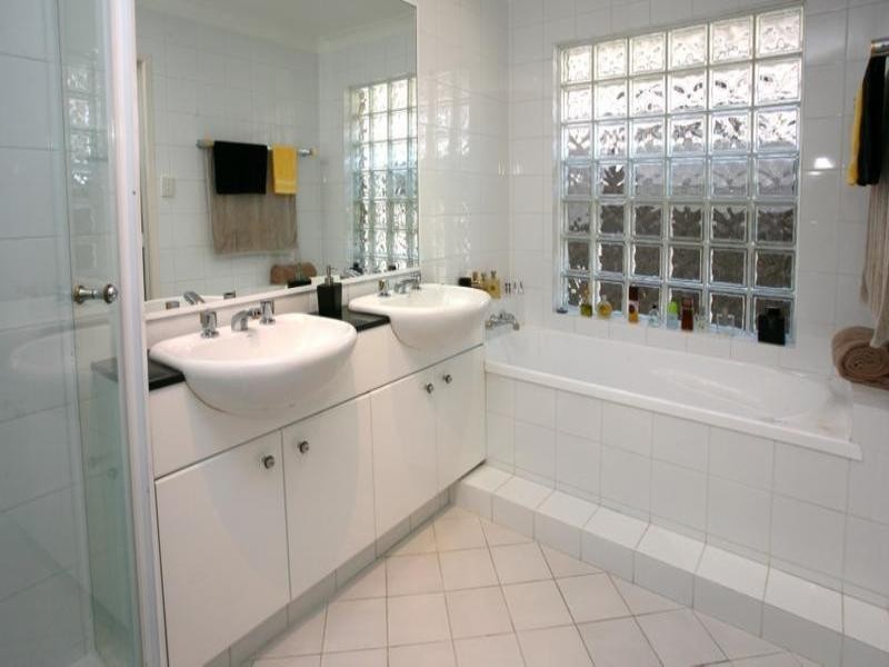 Sorrento QLD 4217