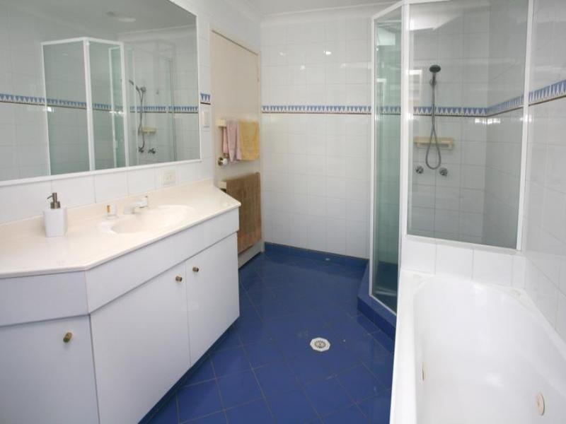 Sorrento QLD 4217