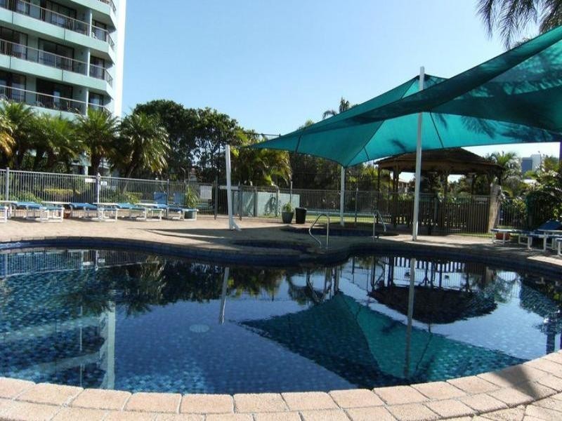 2B Palmerston Towers.  114 Marine Parade, Southport QLD 4215