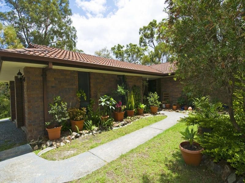 15 Uplands Drive, Parkwood QLD 4214