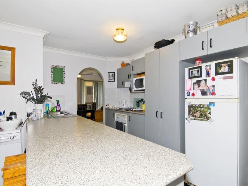 15 Uplands Drive, Parkwood QLD 4214