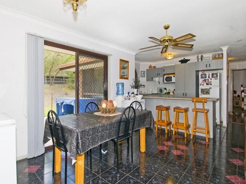 15 Uplands Drive, Parkwood QLD 4214