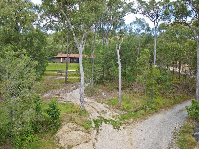 15 Uplands Drive, Parkwood QLD 4214