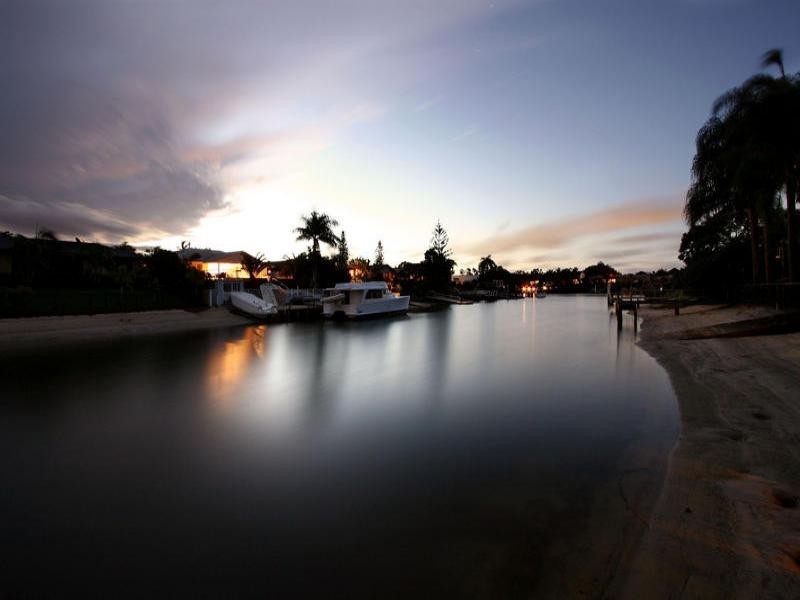 Broadbeach Waters QLD 4218