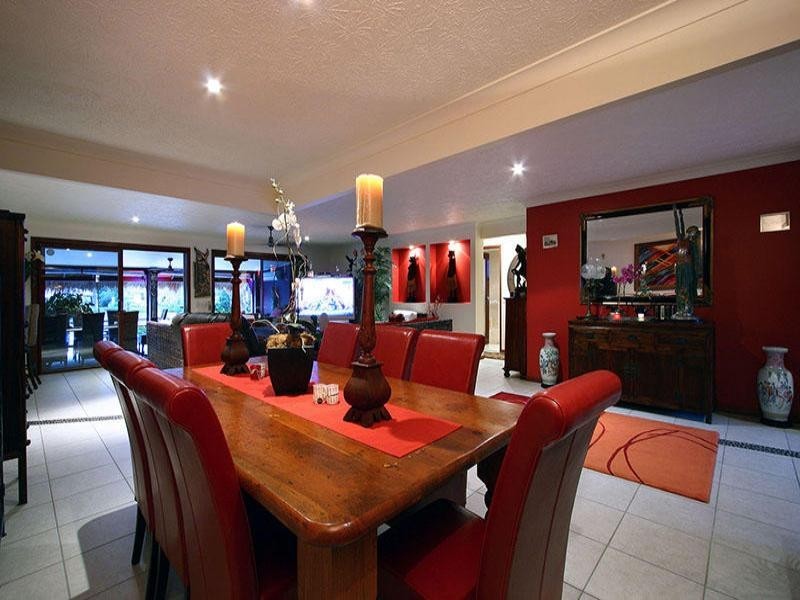 Broadbeach Waters QLD 4218