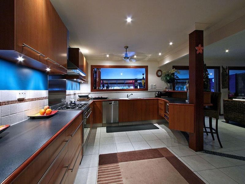 Broadbeach Waters QLD 4218