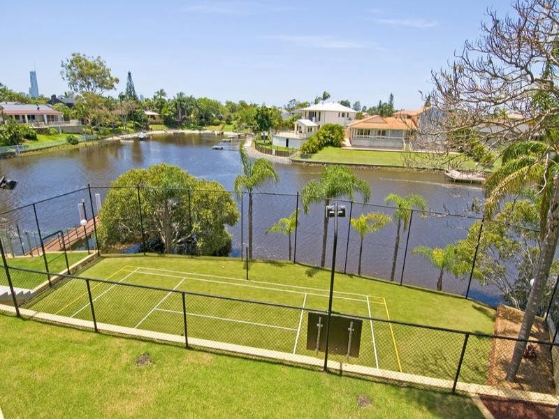 Benowa QLD 4217