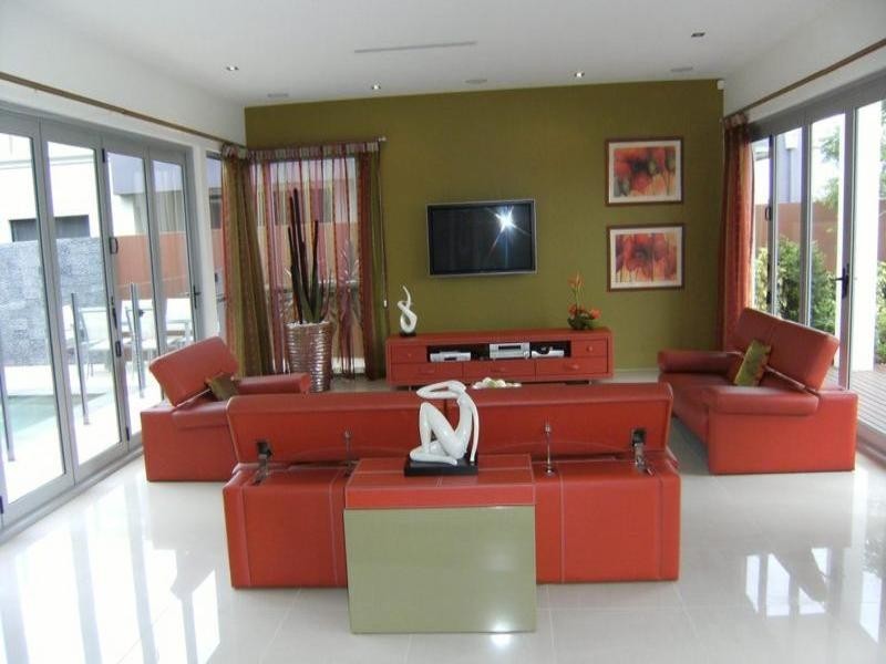 5032 Emerald Islands Drive. Emerald Lakes, Carrara QLD 4211