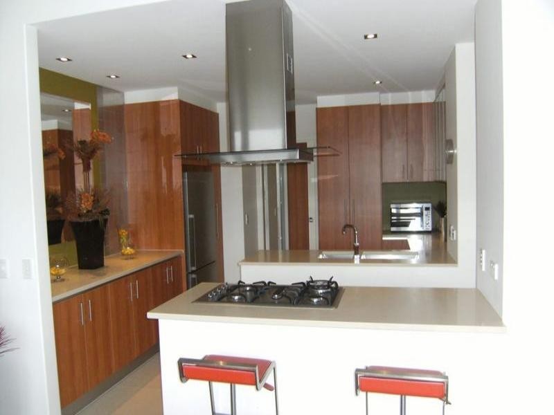 5032 Emerald Islands Drive. Emerald Lakes, Carrara QLD 4211