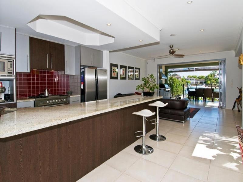 Chevron Island QLD 4217