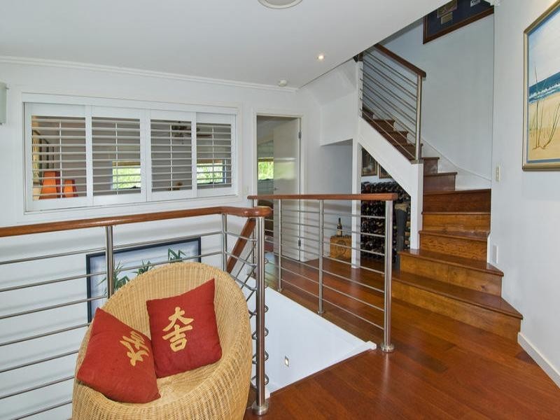 Chevron Island QLD 4217