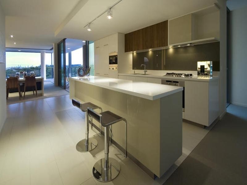 Paradise Point QLD 4216