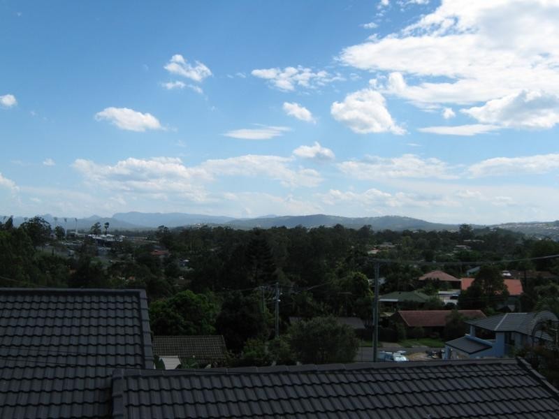 Ashmore QLD 4214