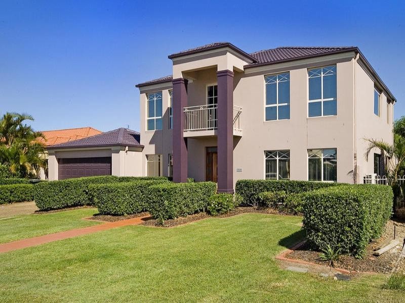 8 Parkwater Terrace, Helensvale QLD 4212