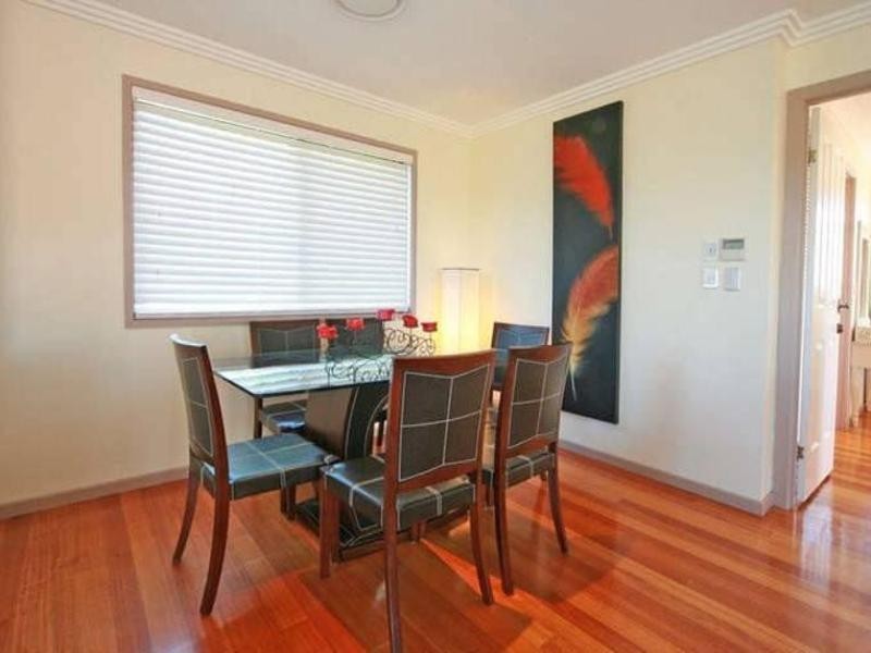 7 Villa Toscana.  16 Cascade Avenue, Benowa QLD 4217