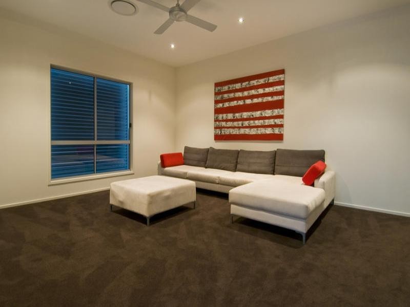 2/13a Vespa Crescent, Surfers Paradise QLD 4217