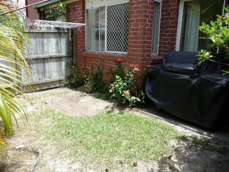 76 Harbour Town Villas. 643 Pine Ridge Road, Biggera Waters QLD 4216