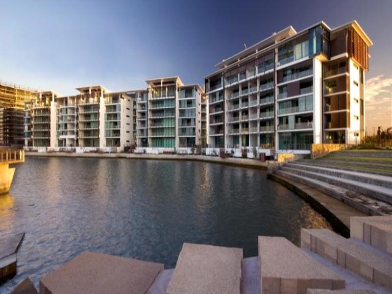 Paradise Point QLD 4216