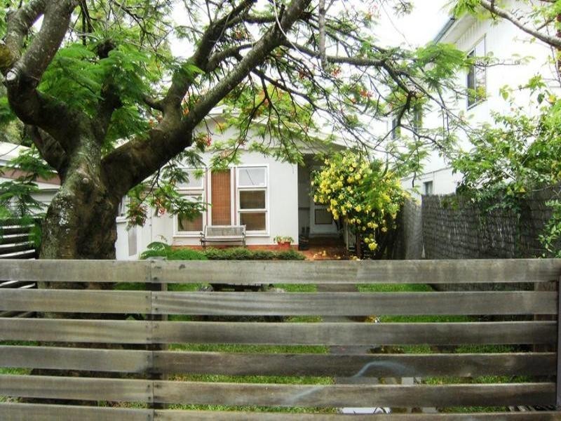 40 Whitby Street, Southport QLD 4215