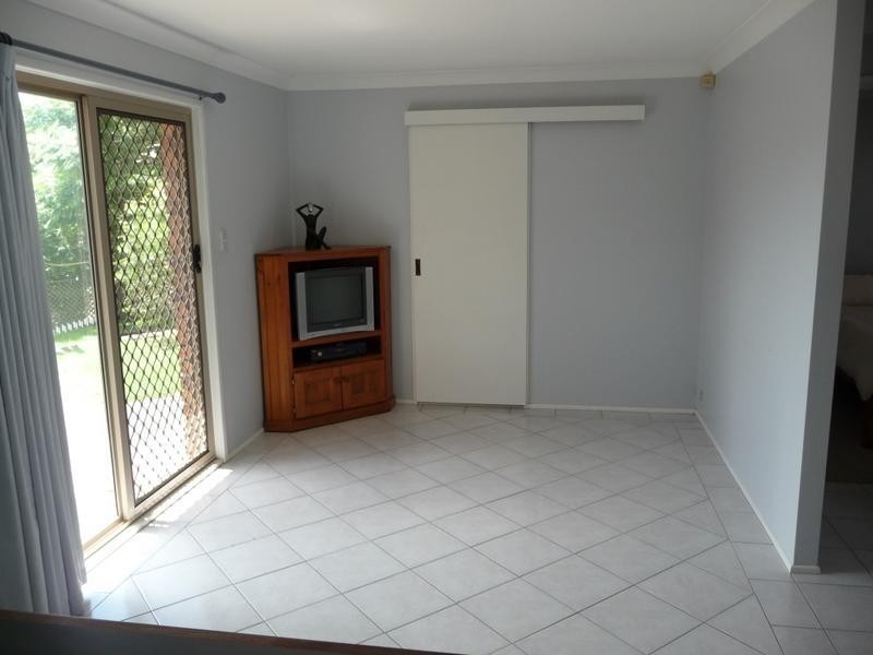 Ashmore QLD 4214