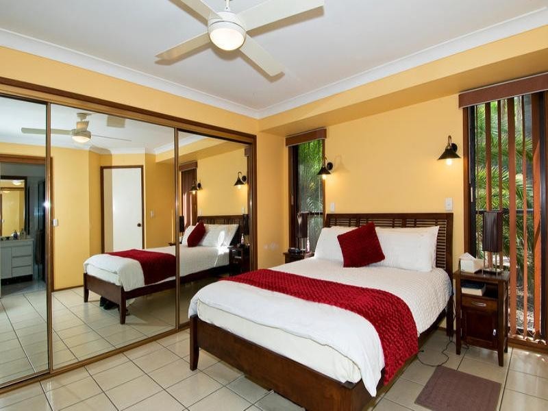 19 Uplands Drive, Parkwood QLD 4214