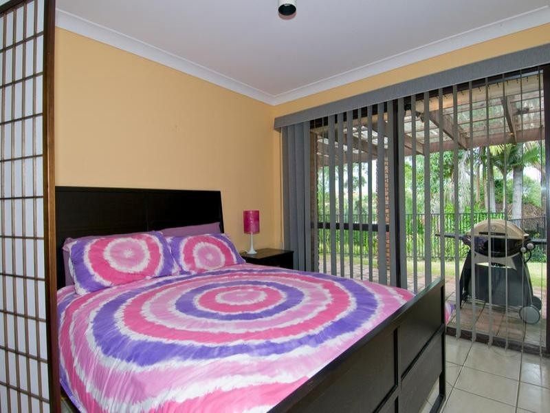 19 Uplands Drive, Parkwood QLD 4214