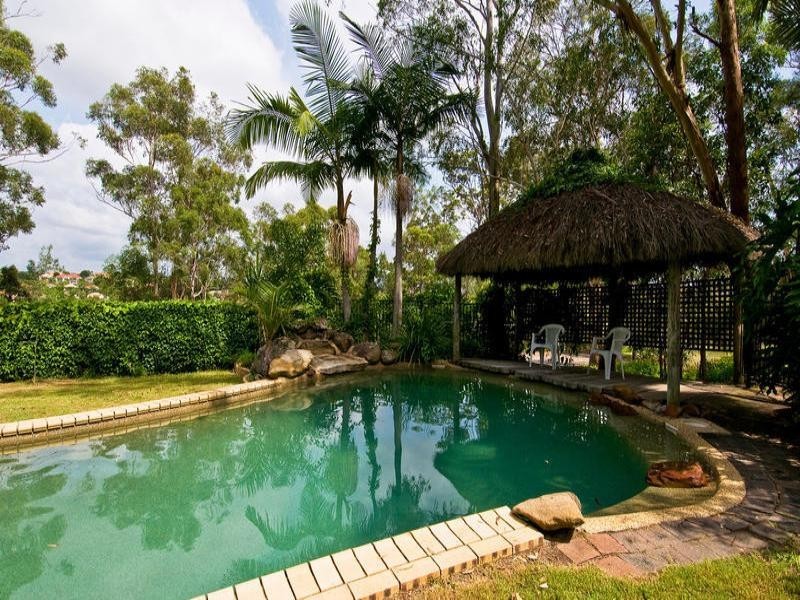 19 Uplands Drive, Parkwood QLD 4214