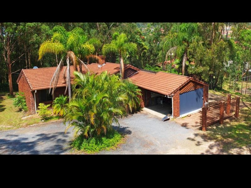 19 Uplands Drive, Parkwood QLD 4214