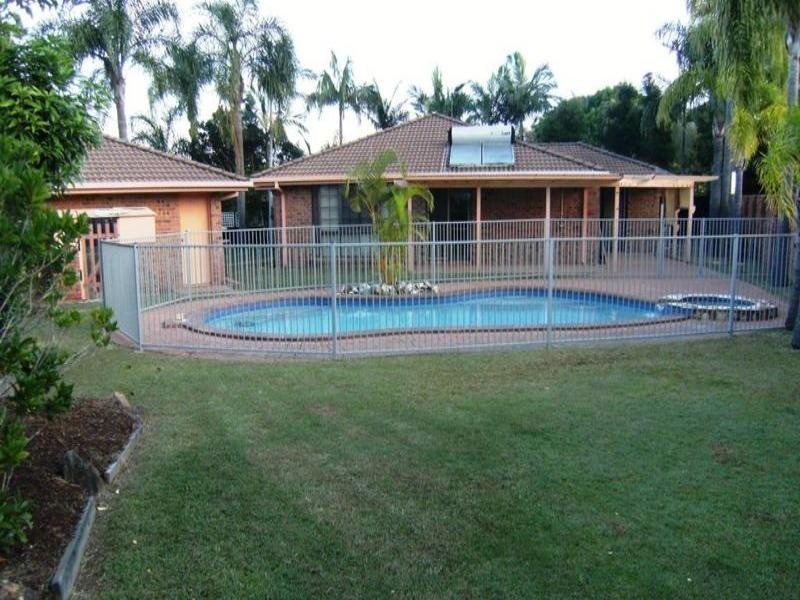 Benowa QLD 4217