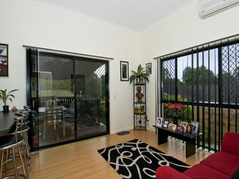 29 Ben Lomond Drive, Highland Park QLD 4211