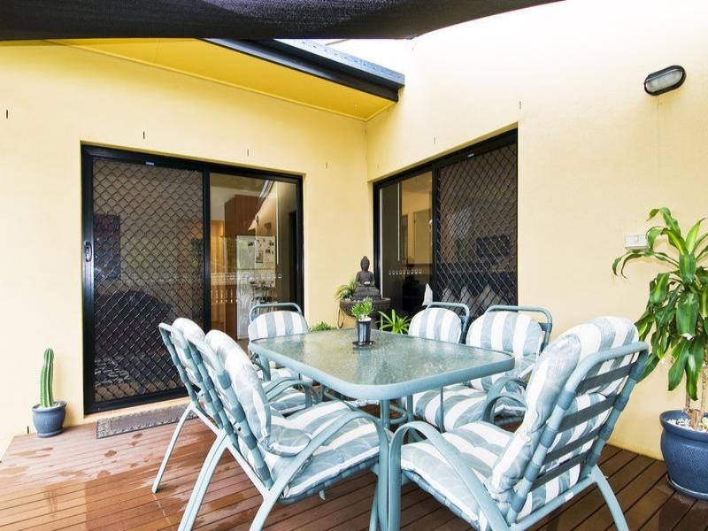 29 Ben Lomond Drive, Highland Park QLD 4211