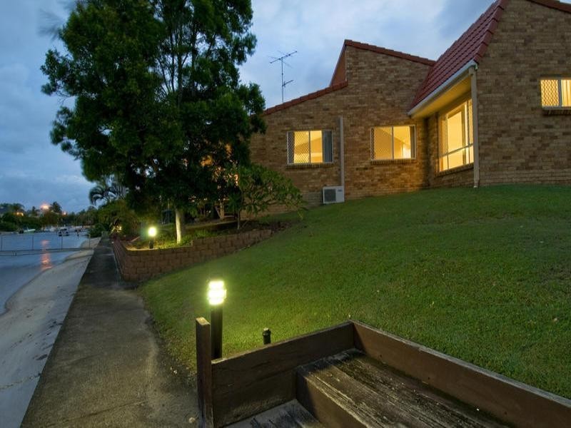 51 Wildwood Gardens. 21-23 Elliott Street, Bundall QLD 4217