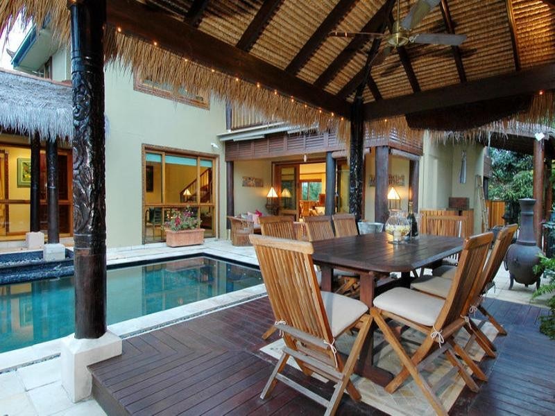 Isle Of Capri QLD 4217