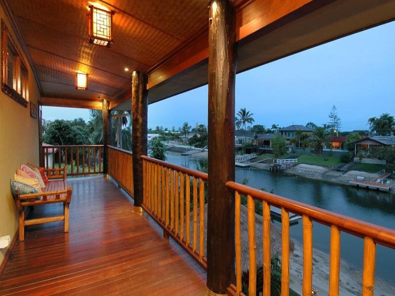 Isle Of Capri QLD 4217