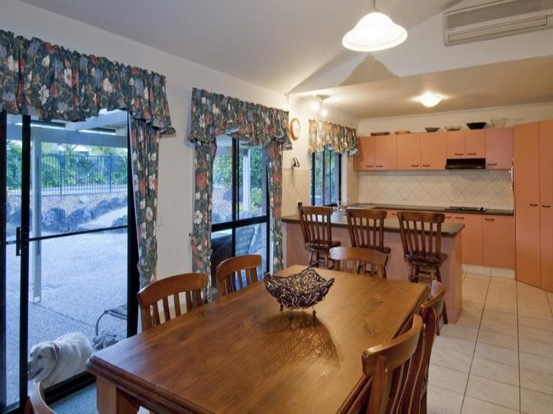 43 Palmerston Drive, Oxenford QLD 4210