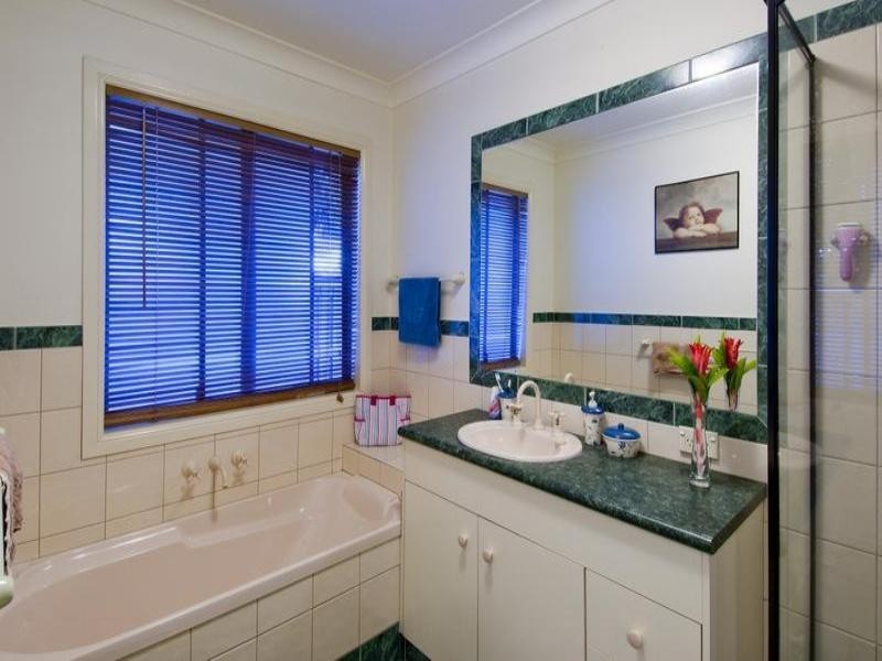 43 Palmerston Drive, Oxenford QLD 4210