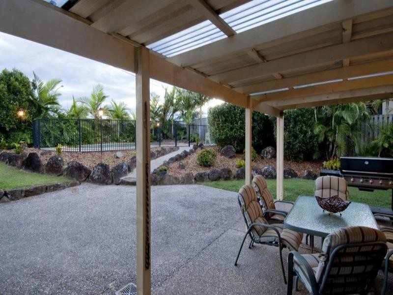 43 Palmerston Drive, Oxenford QLD 4210