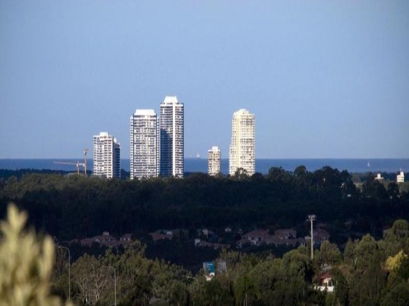 43 Palmerston Drive, Oxenford QLD 4210