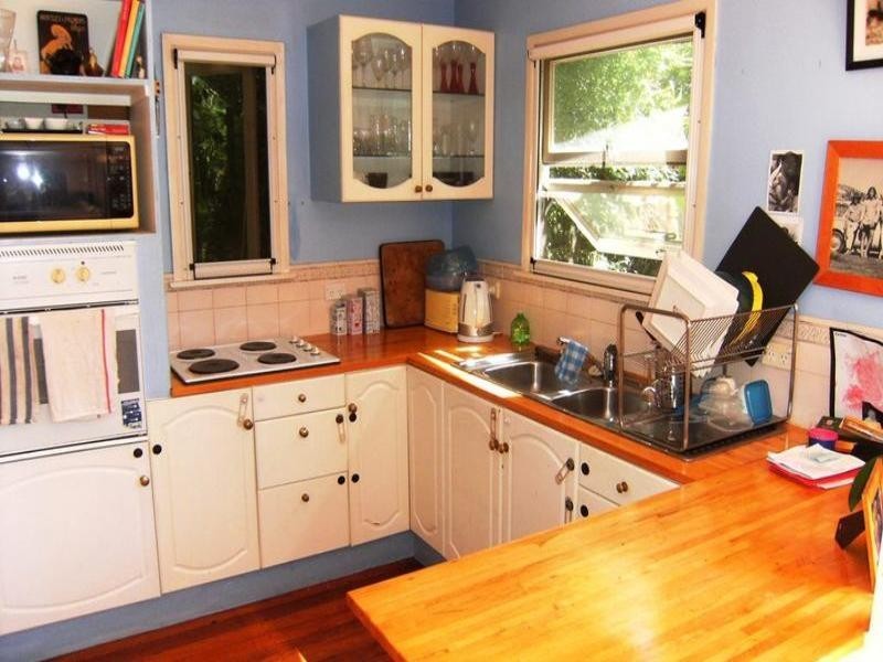 18 Second Avenue, Labrador QLD 4215