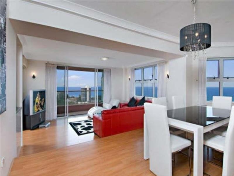 77A Grand Mariner. 12 Commodore Drive, Main Beach QLD 4217