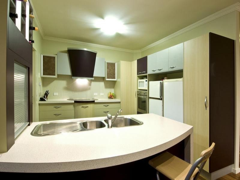 13 Barlee Place, Maudsland QLD 4210