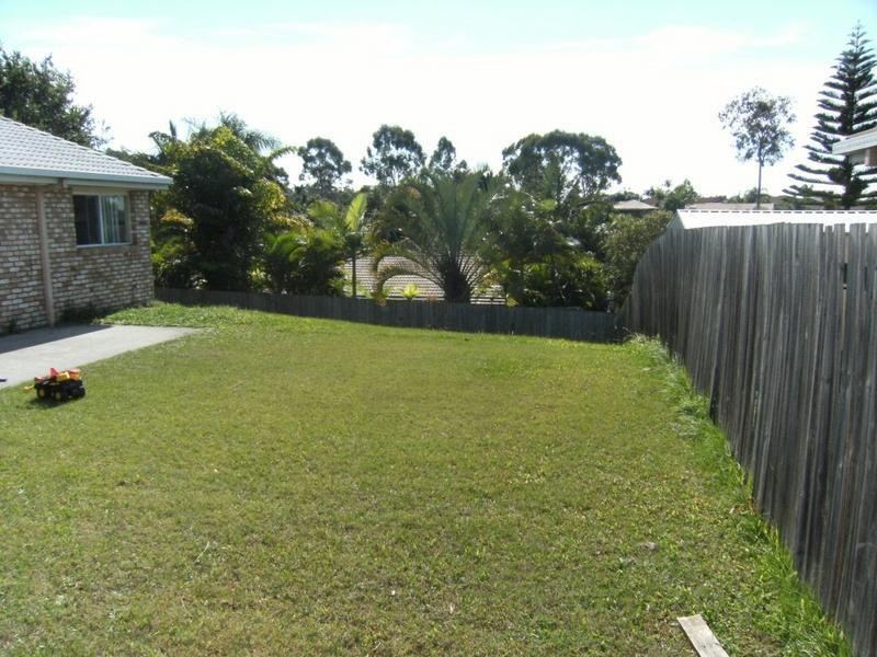 25 Zoeller Drive, Parkwood QLD 4214