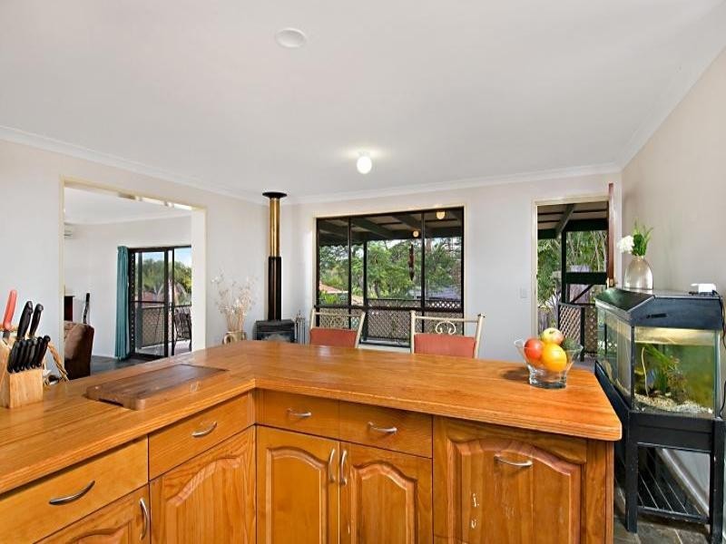 27 Equinox Court, Mudgeeraba QLD 4213