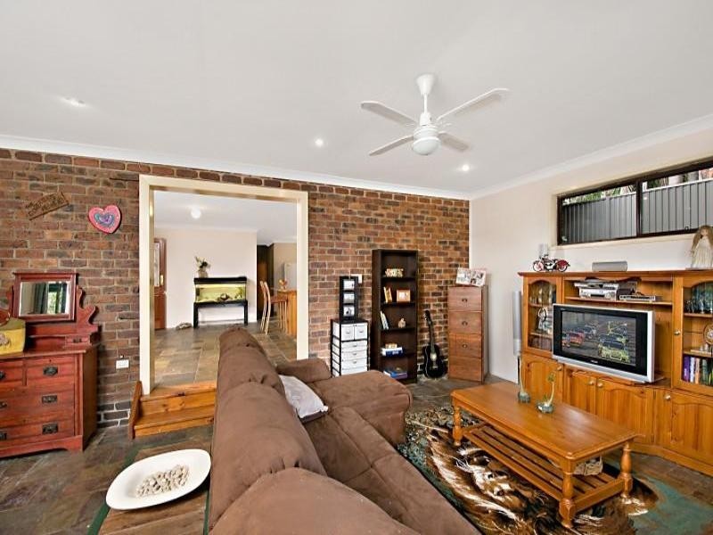 27 Equinox Court, Mudgeeraba QLD 4213